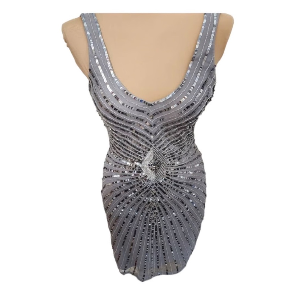 Hourglass Fitted Deco Shimmering Elegant Silver Sequin Dress